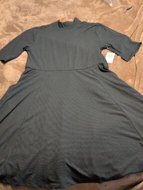 torrid Darkest Spruce Green Ribbed Fit-and-Flare Midi Dress Mock Neck Size 00